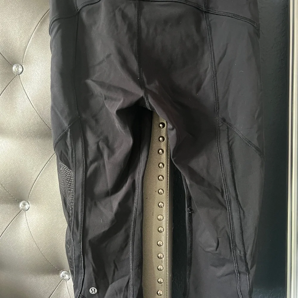 Lululemon Black Athletic Capri Leggings with Mesh Panels - Picture 3 of 5